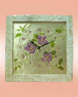 Orologio su rame con fiori ed effetto rame