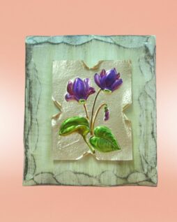 Fiore su lastra di rame effetto arte povera (ciclamino)