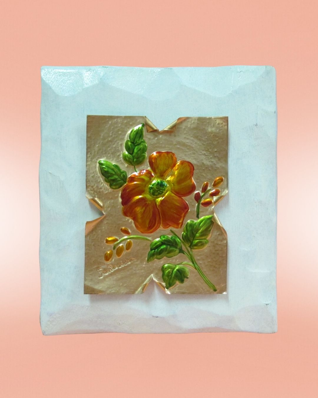 Fiore su lastra di rame effetto marmorizzato rosa arancio